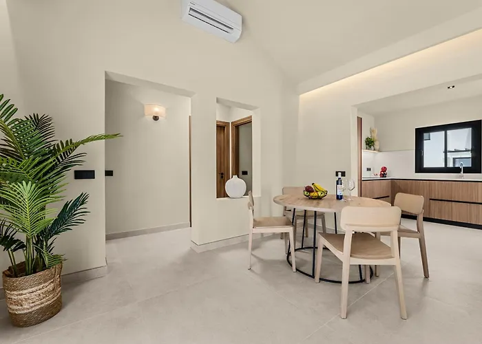 فيلة Lanzarote Marina Volcan بلايا بلانكا